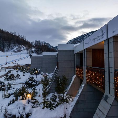 Alpesmith - Bike & Ski Apartments Bardonecchia Exterior foto