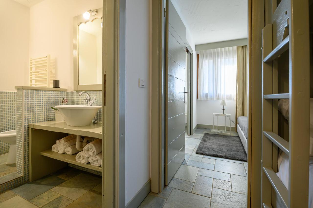 Alpesmith - Bike & Ski Apartments Bardonecchia Exterior foto