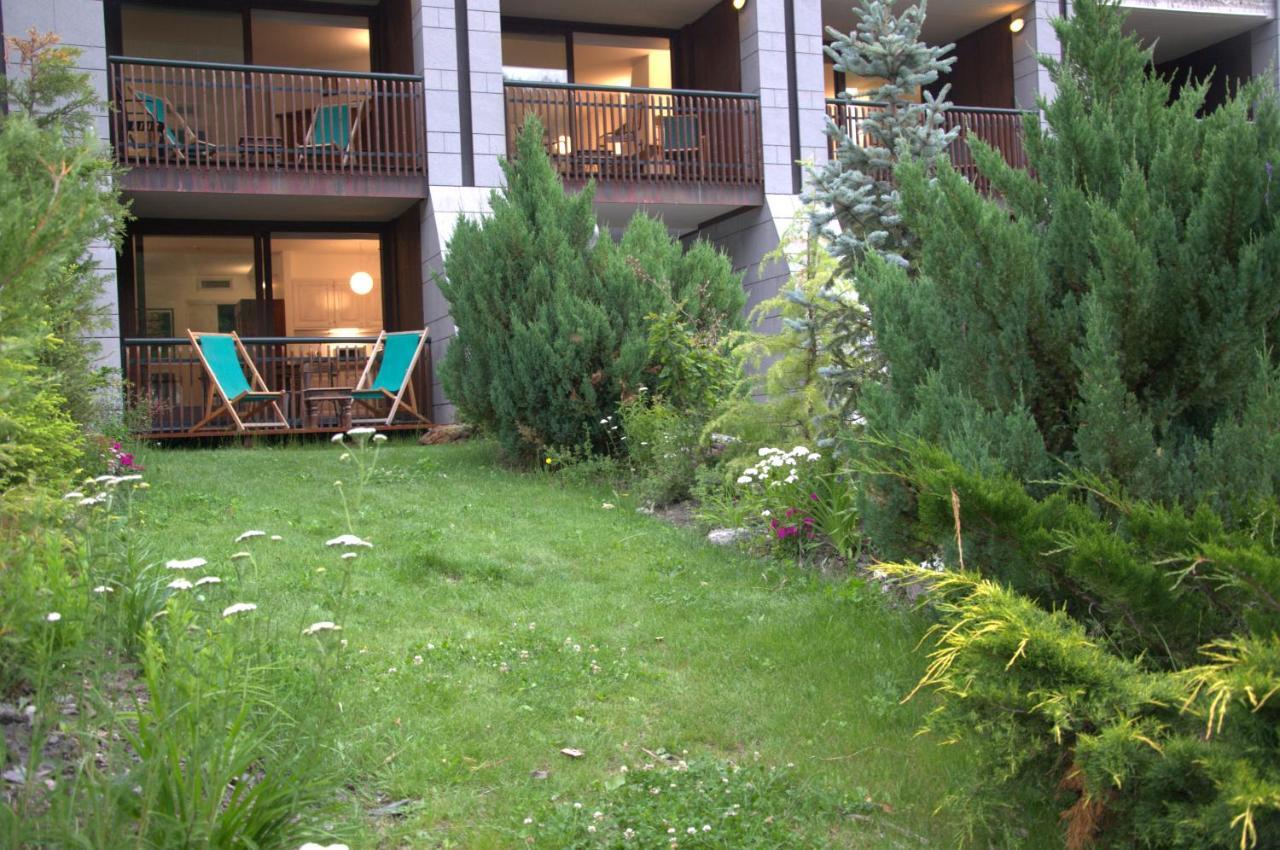 Alpesmith - Bike & Ski Apartments Bardonecchia Exterior foto