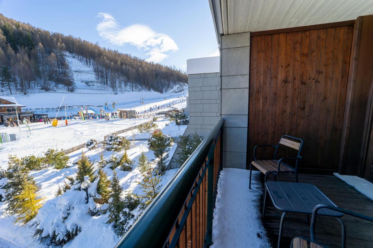 Alpesmith - Bike & Ski Apartments Bardonecchia Exterior foto