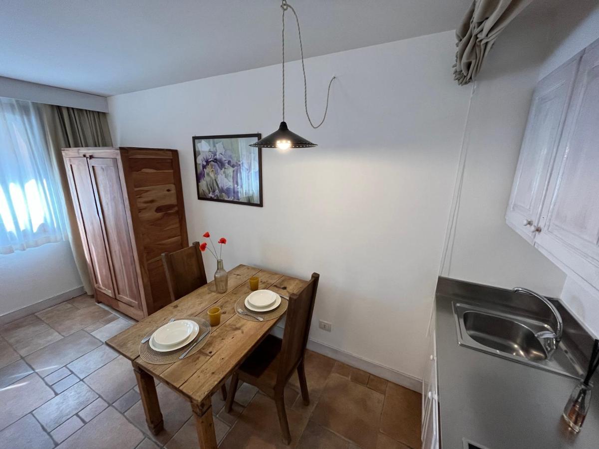 Alpesmith - Bike & Ski Apartments Bardonecchia Exterior foto